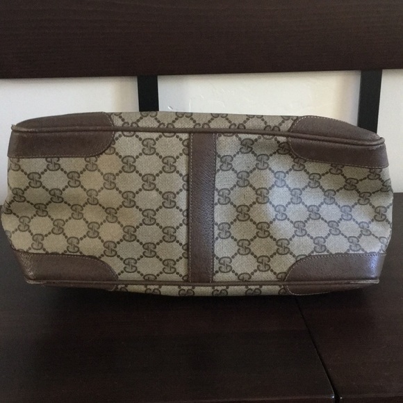 Authentic Gucci signature monogram satchel - Picture 7 of 10